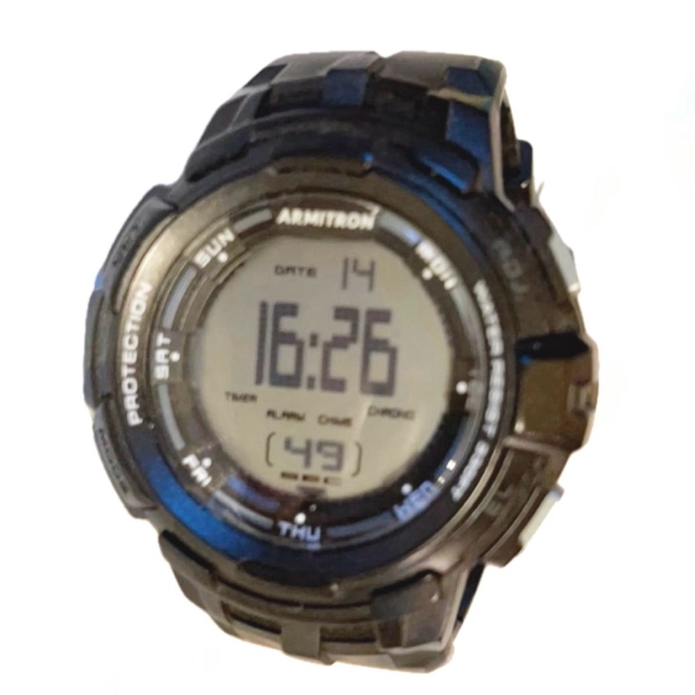 Armitron pro sport watch day / date 330ft